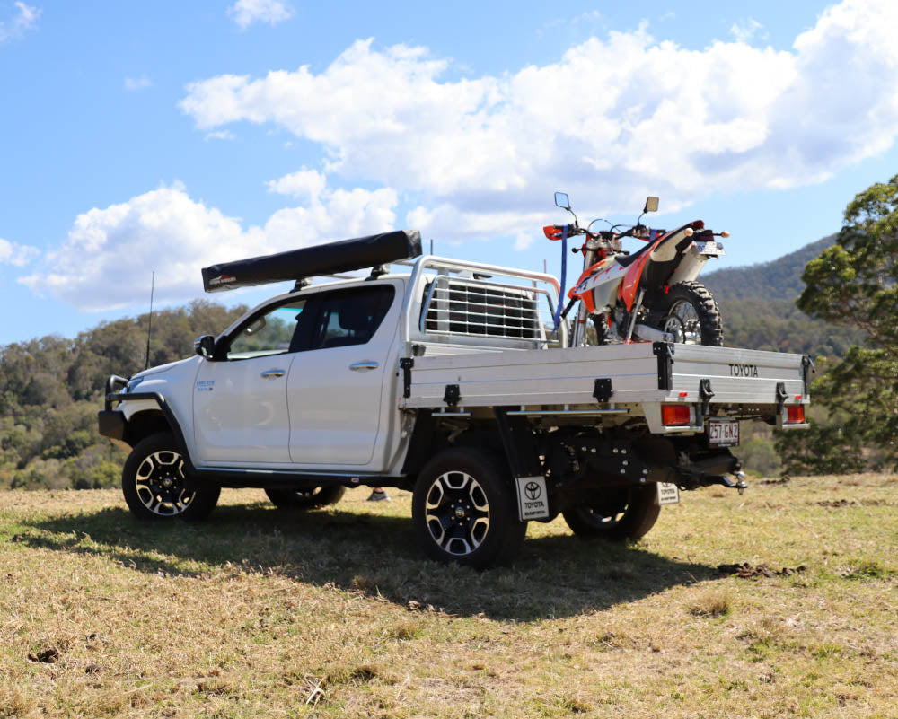 Desert Shade 180° | Car Awning