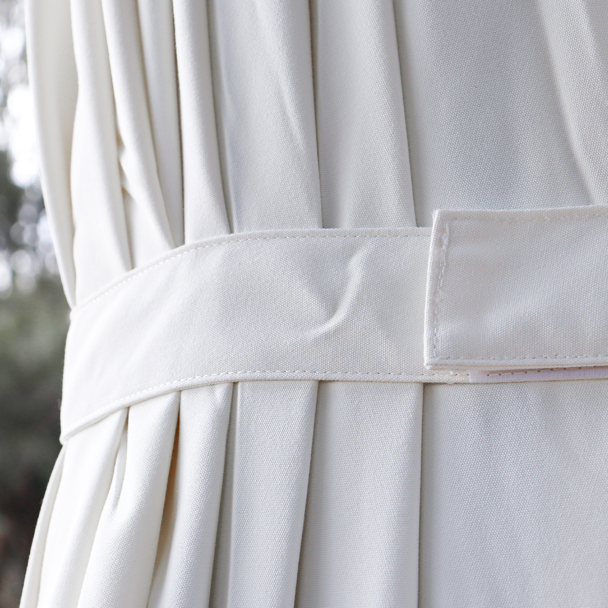 4m x 4m Cantilever Square | Umbrellas