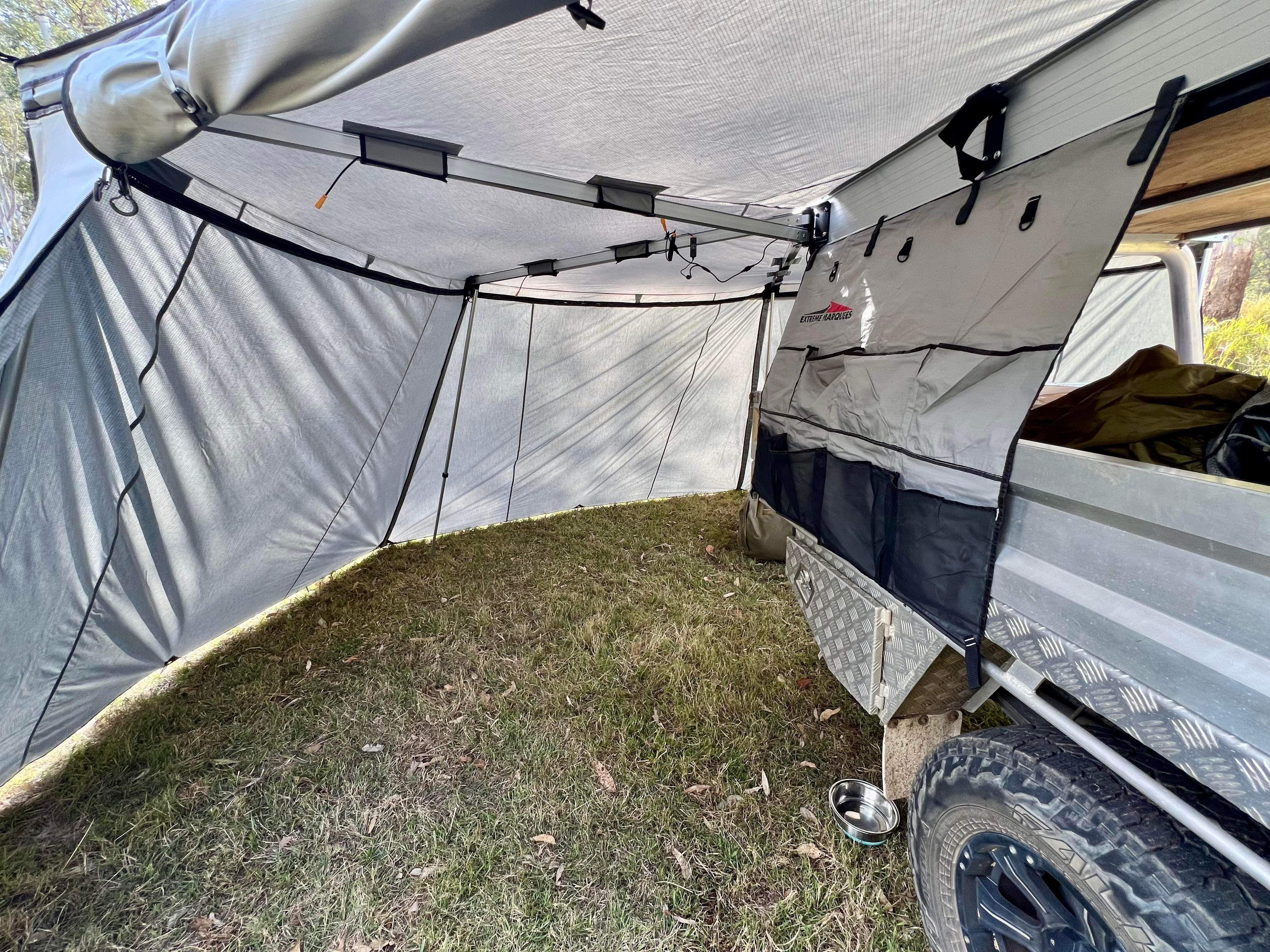 Desert Shade 180° Wall Kit | Car Awning